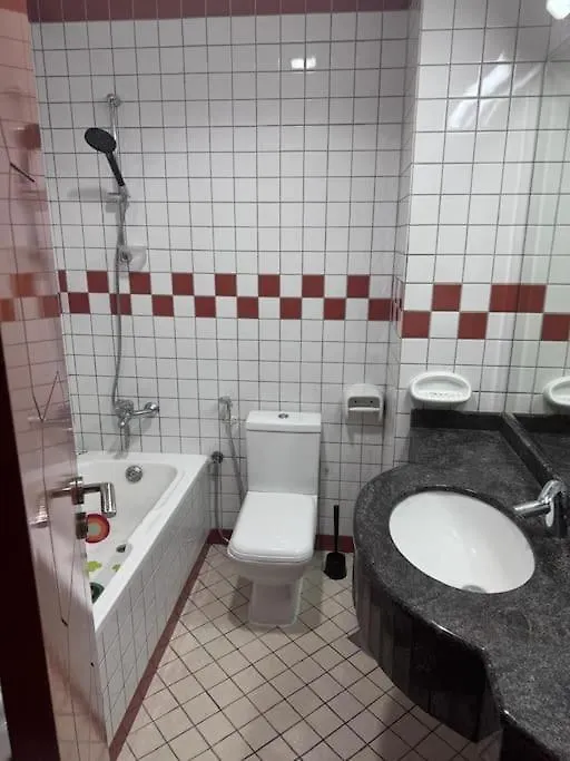 Apartment Bed Spaces And Rooms Available Dubai